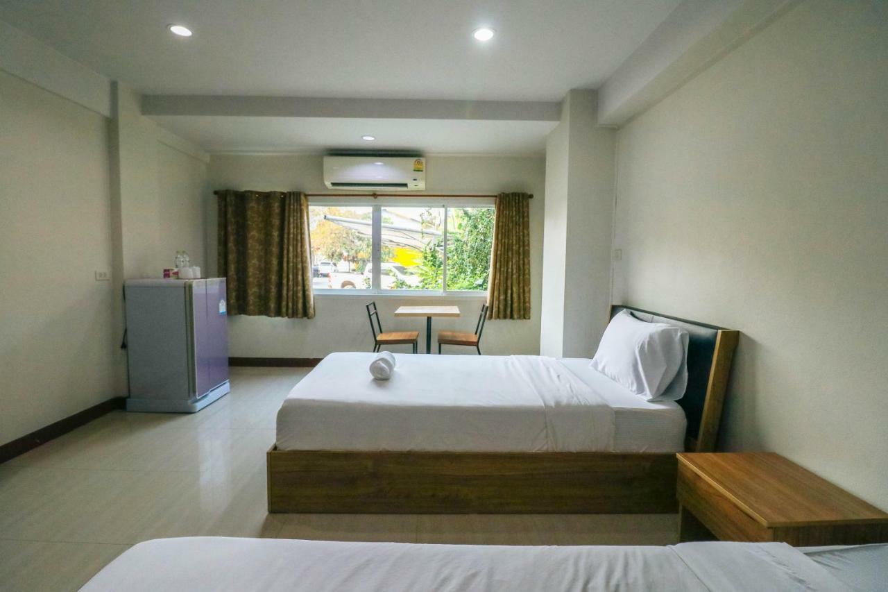 Dd Place Suphan Buri Buitenkant foto
