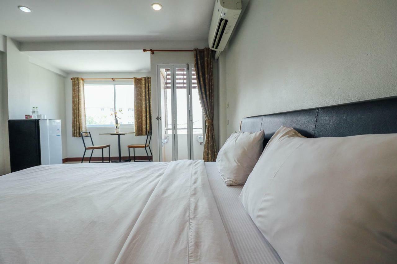 Dd Place Suphan Buri Buitenkant foto