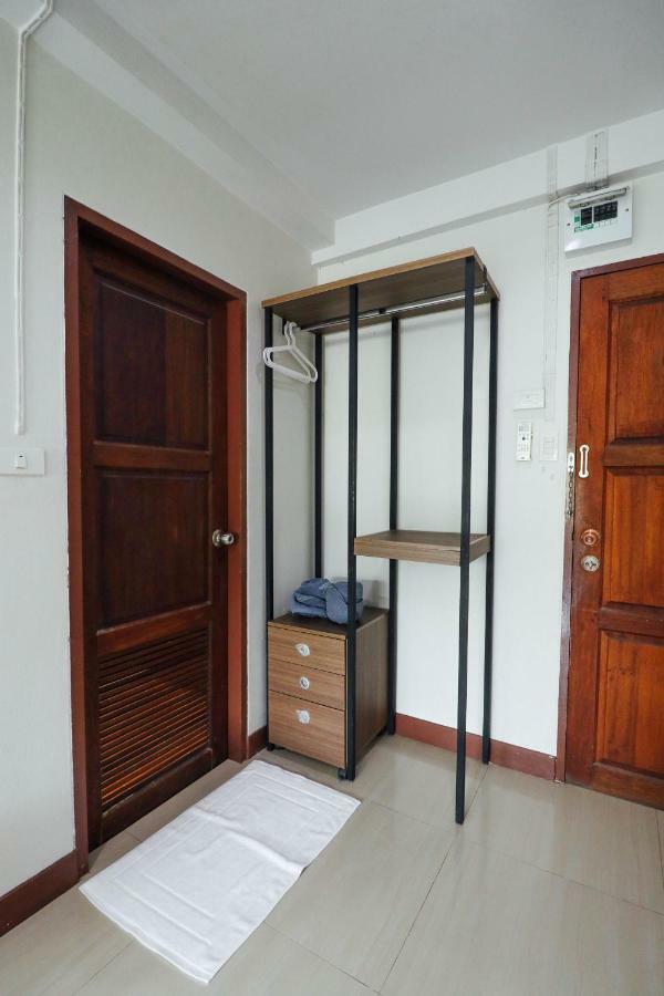 Dd Place Suphan Buri Buitenkant foto