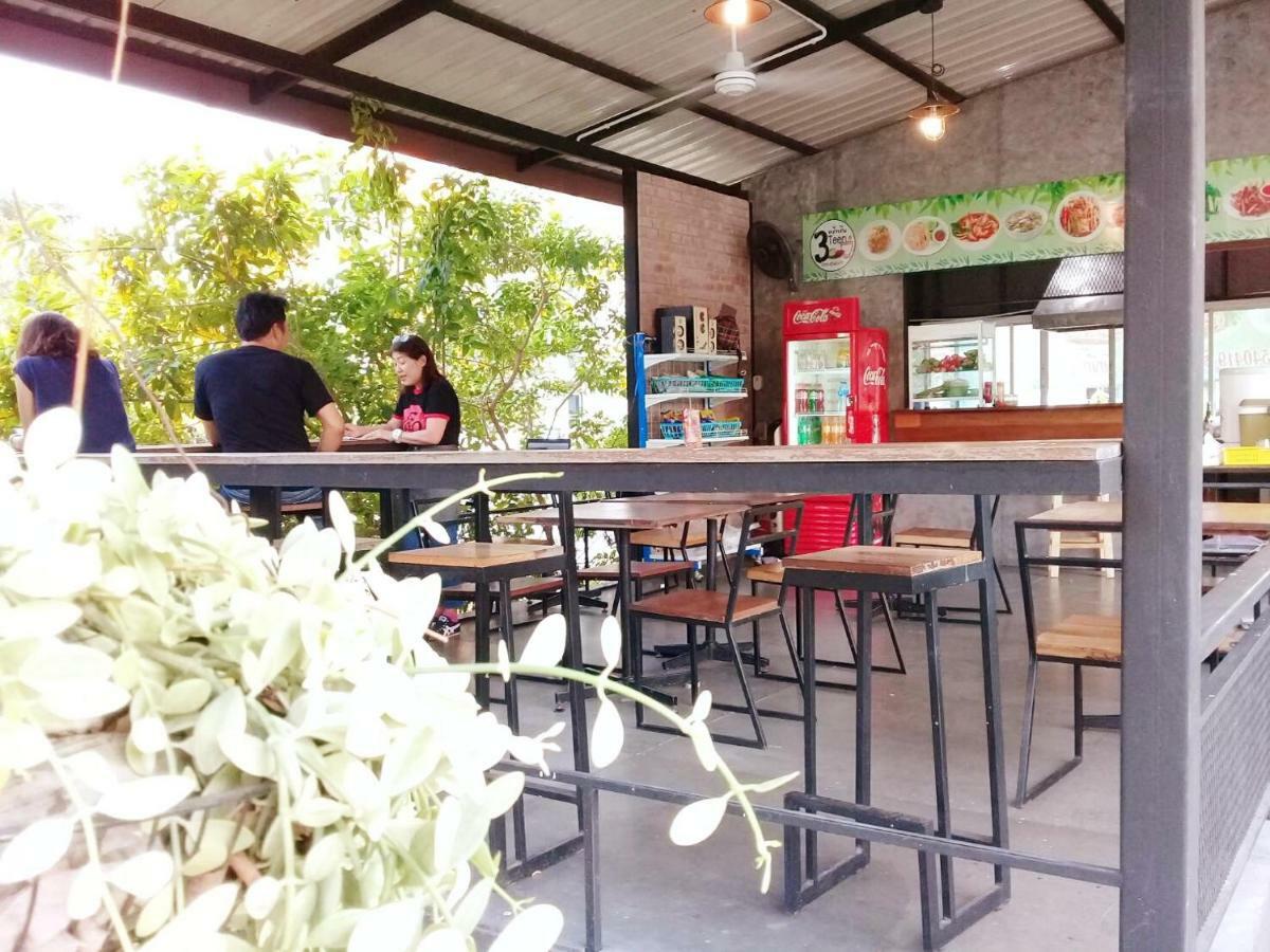 Dd Place Suphan Buri Buitenkant foto